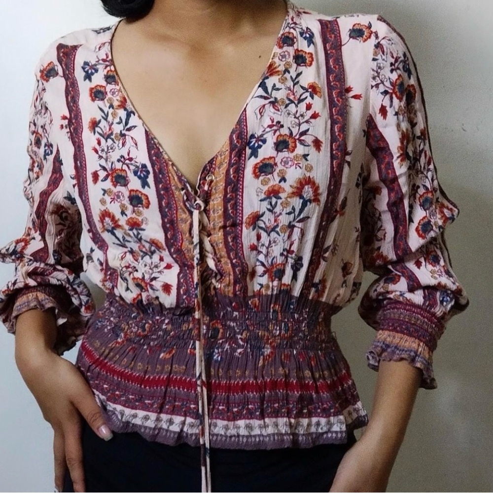 Elegant Floral Lace-Up Blouse Peasant‎ Boho Crop Smocked Festival Top
